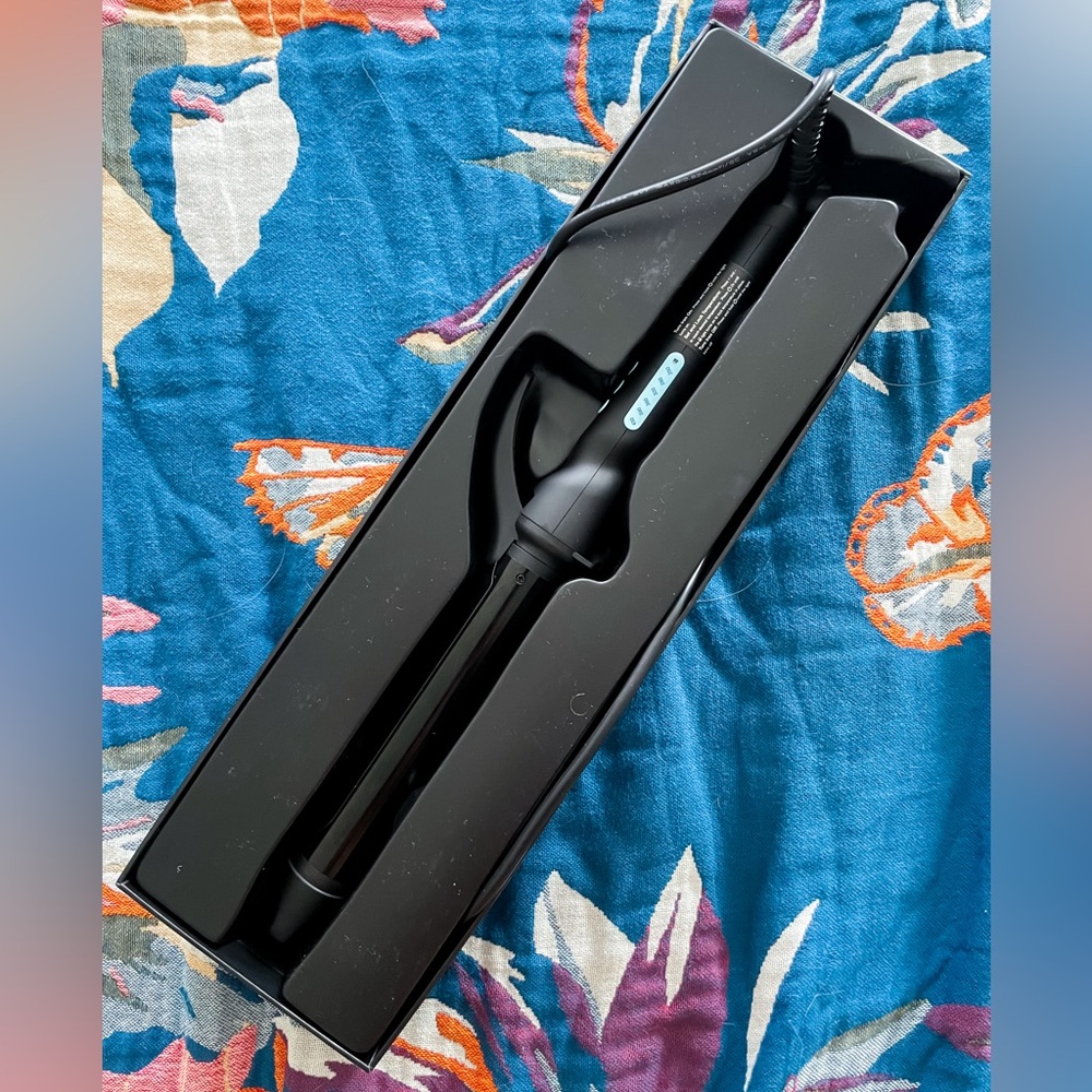Bio ionic long barrel curling iron
